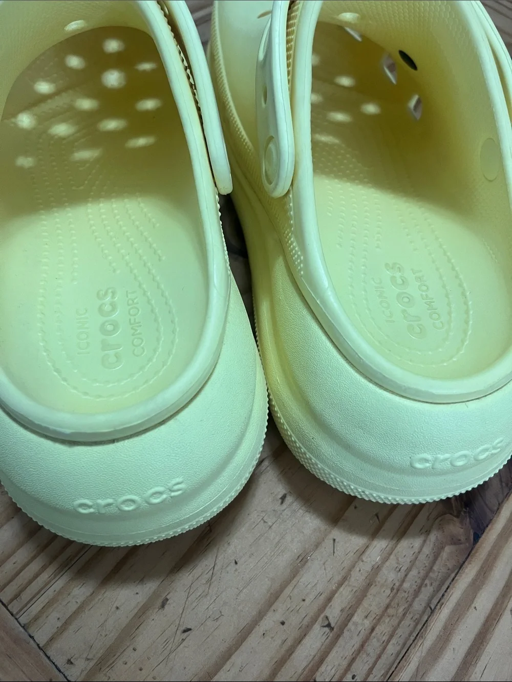 CROCS Platform Classic Clog in Pale Yellow